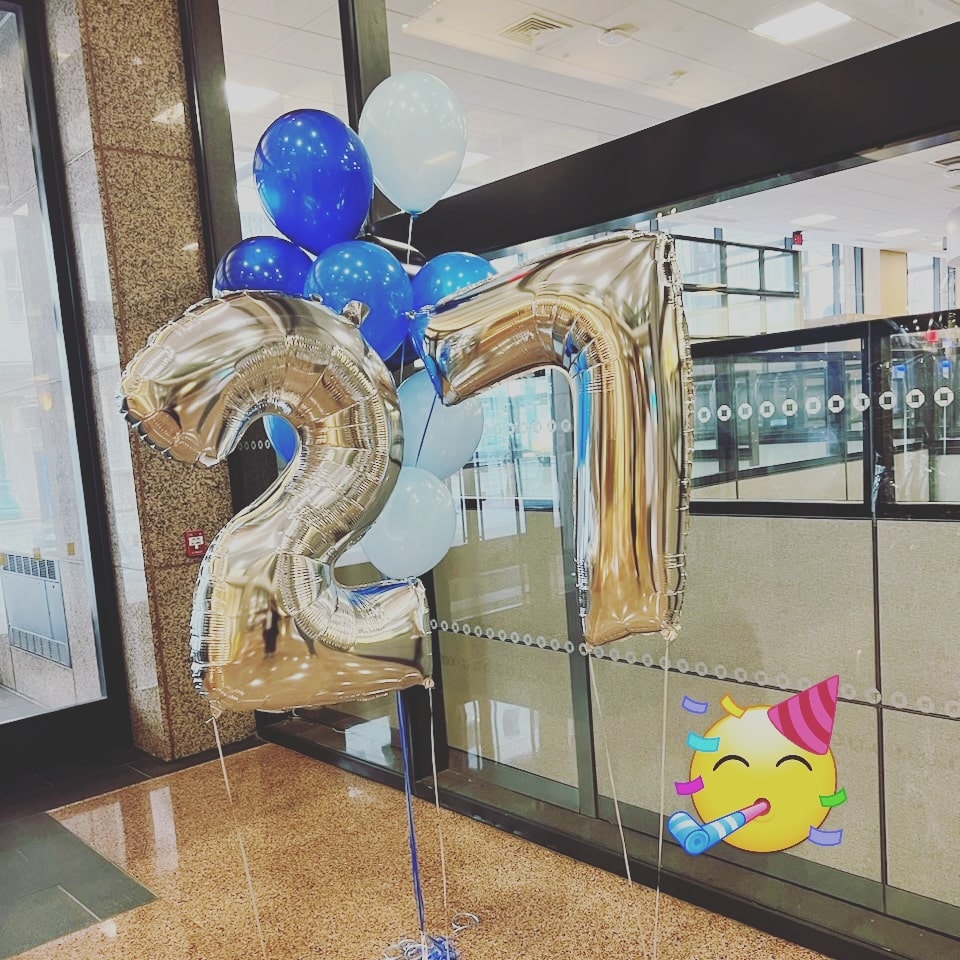 Balloon Arrangement with Number Balloons
